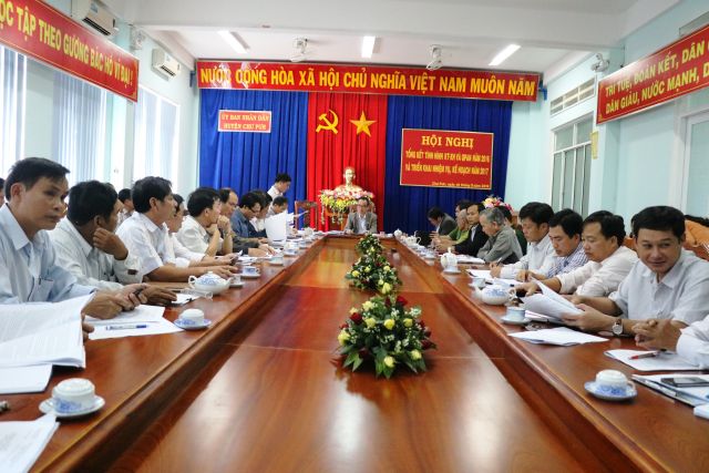 UBND huyện Chư Pưh tổ chức Hội nghị tổng kết tình hình thực hiện nhiệm vụ công tác năm 2016 và một số mục tiêu, nhiệm vụ, giải pháp thực hiện kế hoạch năm 2017