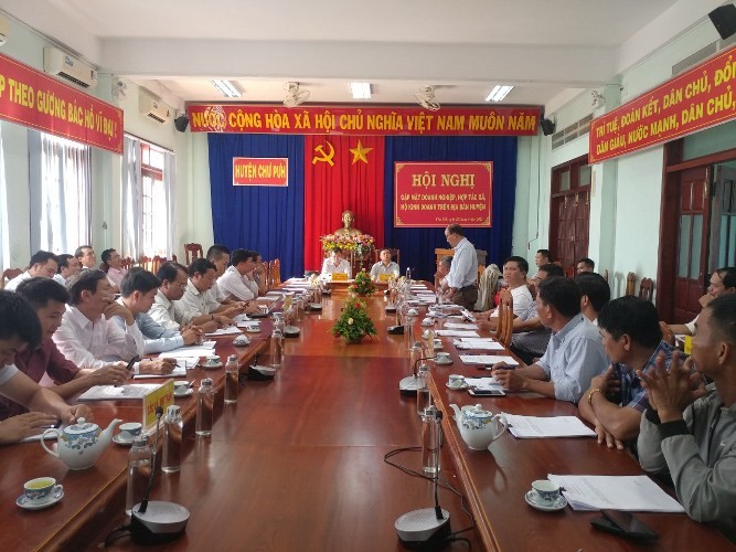 Gặp mặt Doanh nghiệp, Hợp tác xã huyện Chư Pưh 9 tháng đầu năm 2020