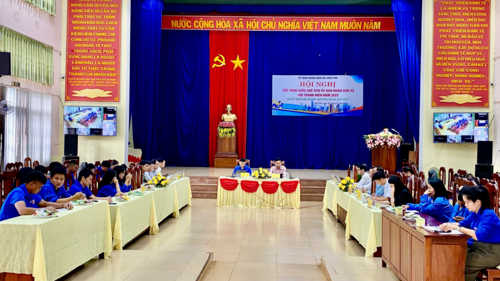 Chư Pưh: Hội nghị đối thoại giữa Chủ tịch UBND xã với thanh niên trên địa bàn xã năm 2025.