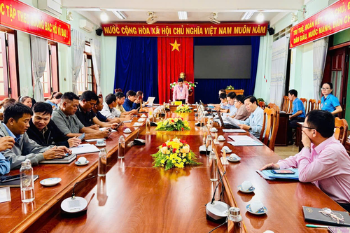 Chư Pưh: Họp Ban chỉ đạo rà soát hộ nghèo, hộ cận nghèo và xác định hộ làm nông nghiệp, lâm nghiệp, ngư nghiệp, diêm nghiệp có mức sống trung bình, người lao động có thu nhập thấp giai đoạn 2022-2025.