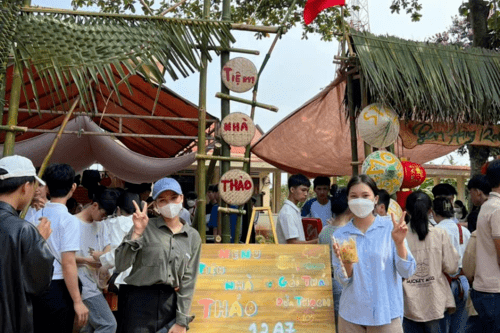 Trường THPT Số 2 Nguyễn Thái Học: Triển khai kế hoạch tổ chức các hoạt động chào mừng kỷ niệm 43 năm  ngày nhà giáo Việt Nam (20/11/1982 - 20/11/2025).